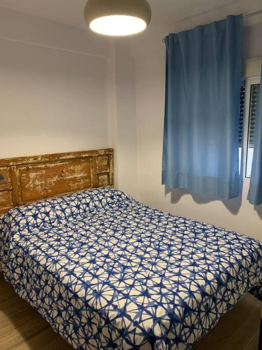 Ideal Apartamento En El Barrio De Las Delicias Малага Екстериор снимка
